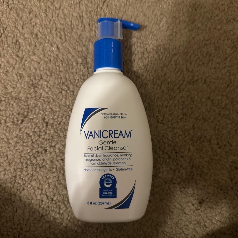 Vanicream gentle facial cleanser